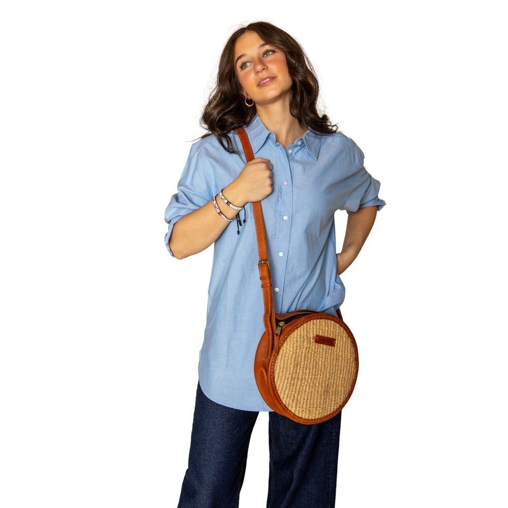 PEACE ROUND HANDMADE SISAL CROSSBODY BAG